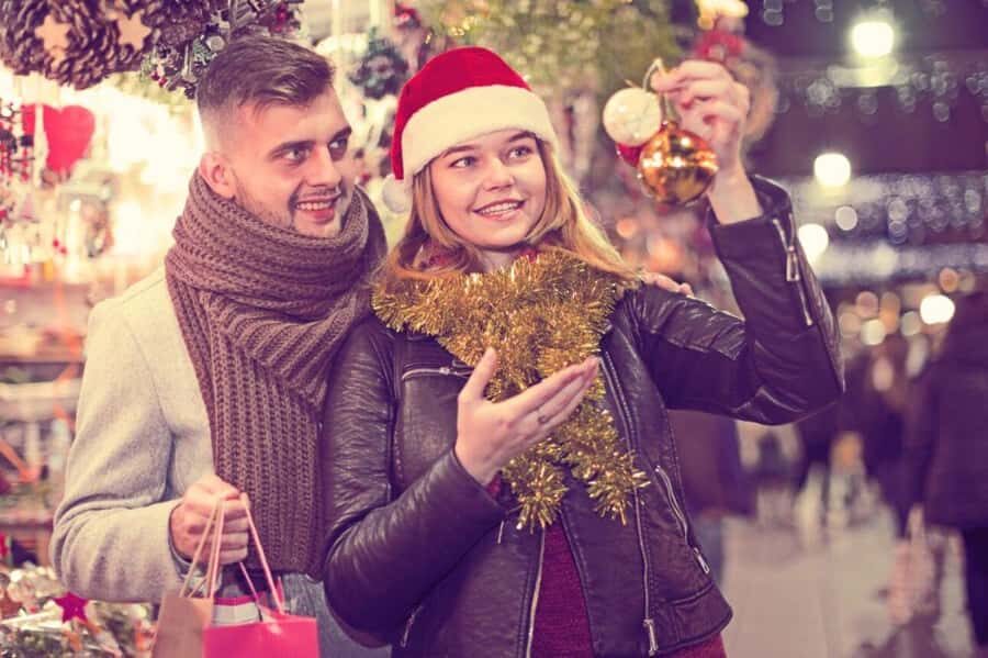 Exceptional Private Walking Christmas Tour in Magical Ottawa - A Genuine Look at the Ottawa Christmas Walking Tour