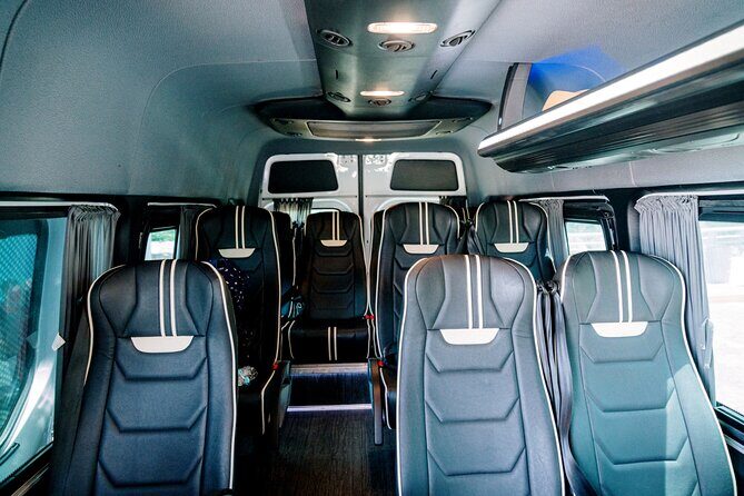 Executive Transportation 10 - 20 People in Puebla - What You Can Expect on Your Journey