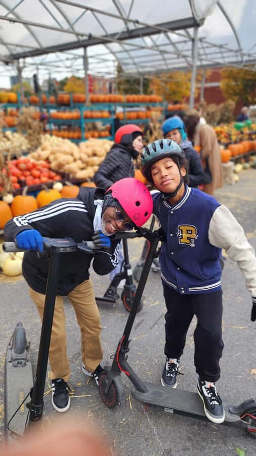 Explore Old-Montreal with easy to use e-scooters - The Details of the Tour