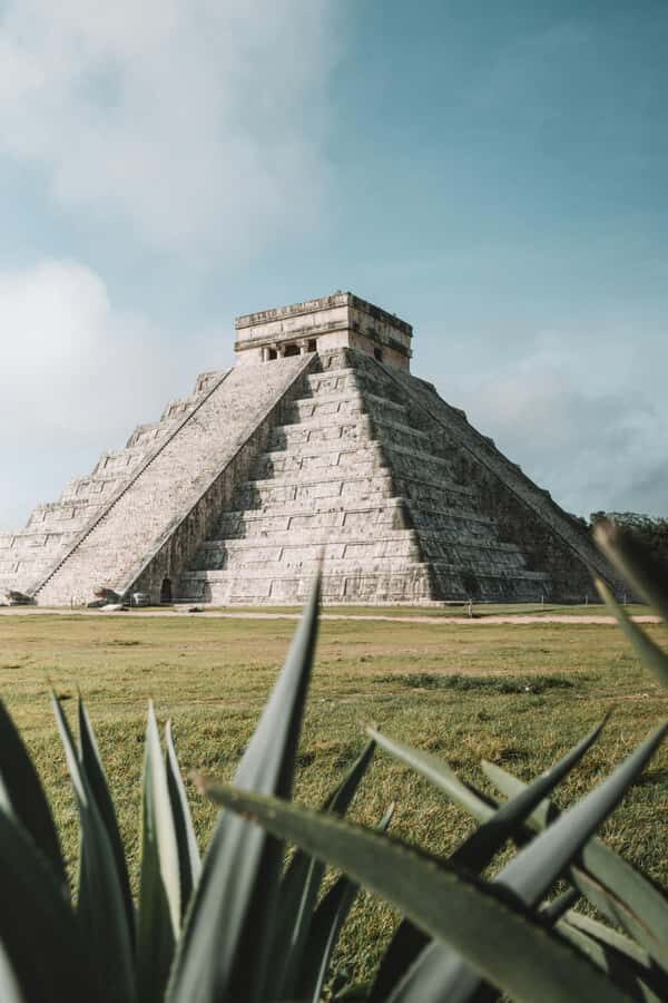 From Tulum: Check out Chichén Itzá, a cenote, and Valladolid - Discovering Chichén Itzá: The Highlight of the Day
