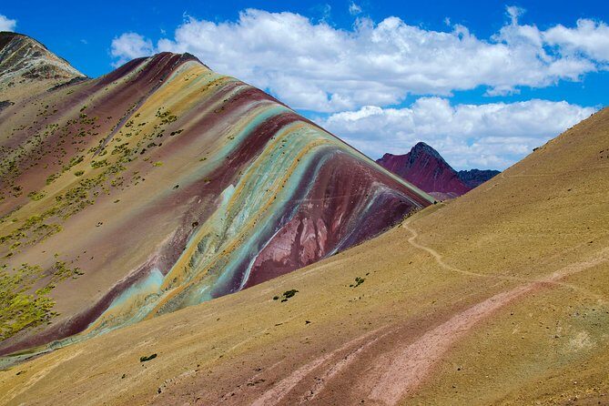 Full Day - Hiking Trip to The Rainbow Mountain from Cusco - Private - A Deep Dive into the Rainbow Mountain Experience