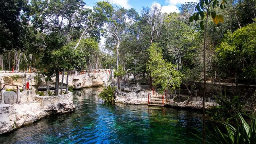 Guided tour of 4 cenotes at Casa Tortugas with transportation and buffet - The Sum Up