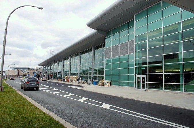 Halifax Stanfield International Airport Transfer Service - Who Should Consider This Service?