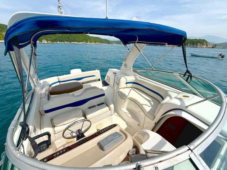Huatulco: Sunset Yacht Cruise with drinks - Practical Tips for a Great Experience