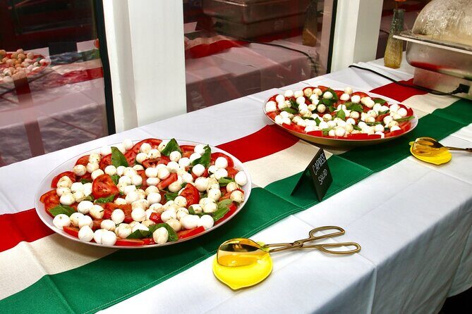 Italian Buffet Lunch Cruise Aboard the Barbara Lee Paddlewheeler - FAQs