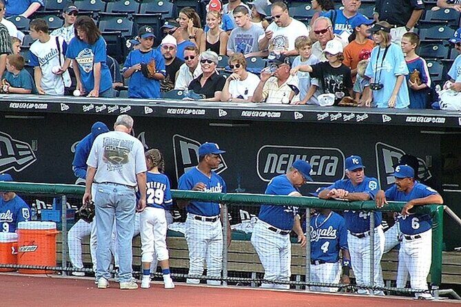Kansas City Royals Baseball Game at Kauffman Stadium - An In-Depth Look at the Kansas City Royals Game Experience