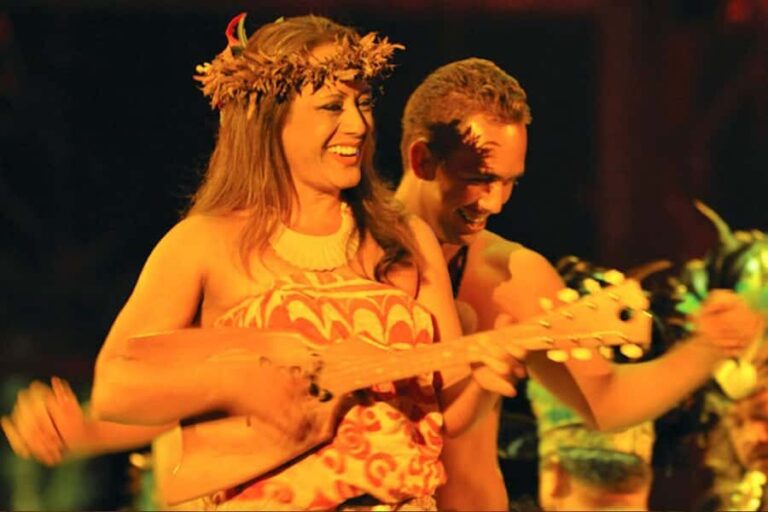 Kauai: Luau Kalamaku Elevated Seating, Dinner & Show - Practical Tips for Your Visit