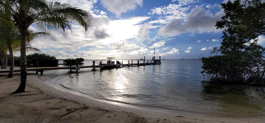 Key Largo: Sunset Tour Drive Your Mini Pontoon + Beach - A Deep Dive into the Experience
