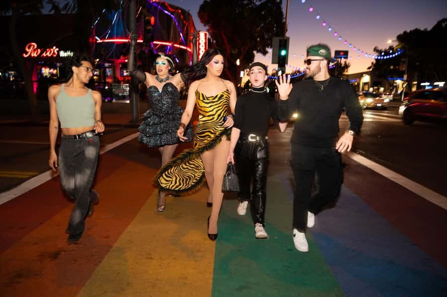 LA : Drag Highlights - Bar Crawl & Show  Drinks Included! - A Closer Look at the Tour Itinerary