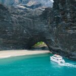 Lady Kailani Luxury Catamaran: Na Pali Sunset Dinner Tour - Key Points