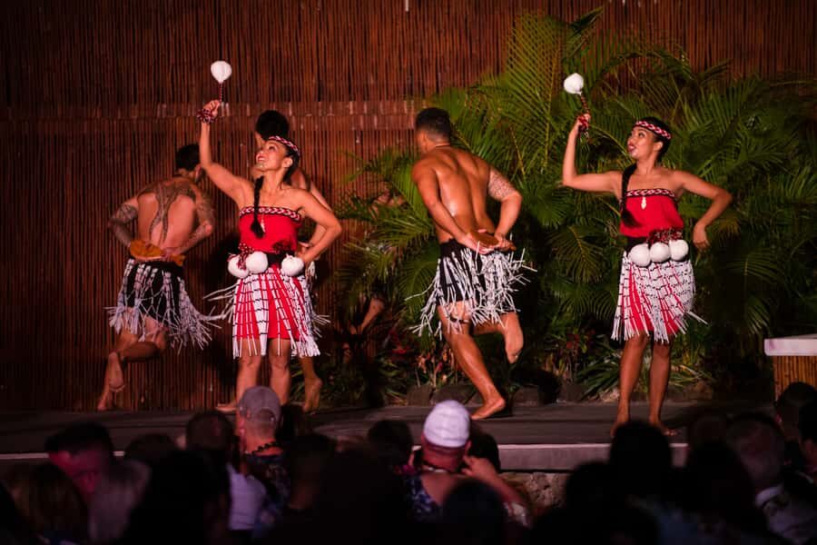 Lahaina: Myths of Maui Luau at the Royal Lahaina Resort - The Experience in Context