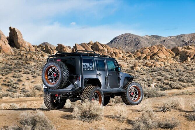 Lake Date for Two: Paddleboard & Picnic by Hoover Dam - Why Price Reflects Value