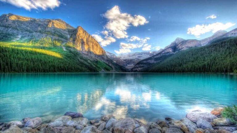 Lake Louise & Emerald/Moraine Lake Half Day Tour from Banff - A Detailed Look at the Tour Experience