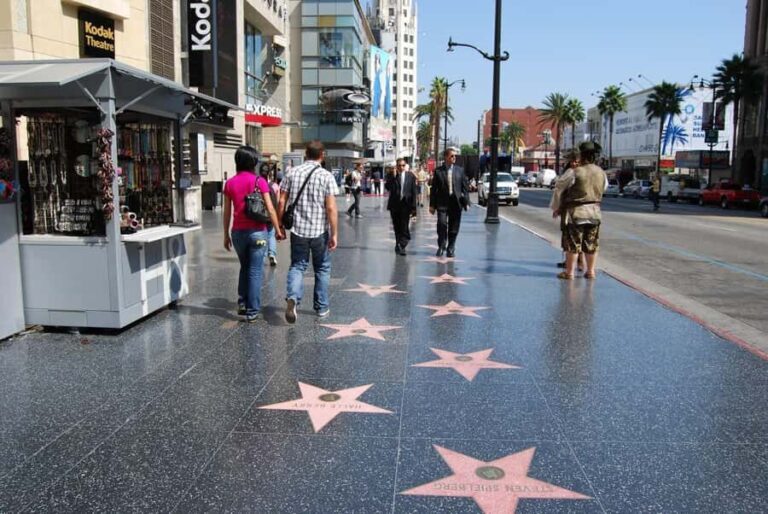 Los Angeles: Hollywood Walk of Fame Guided Tour - An In-Depth Look at the Hollywood Walk of Fame Guided Tour