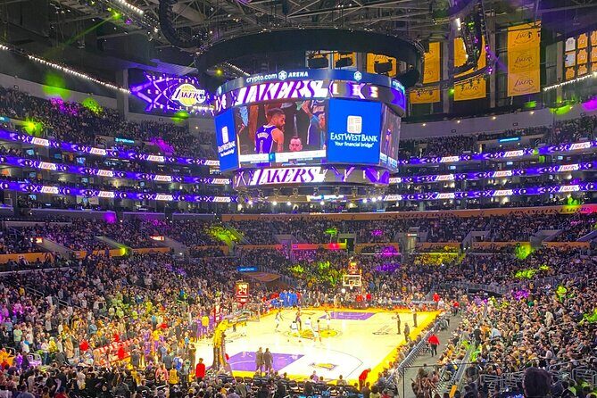 Los Angeles Lakers Basketball Game at Crypto.com Arena - An In-Depth Look at the Lakers Experience