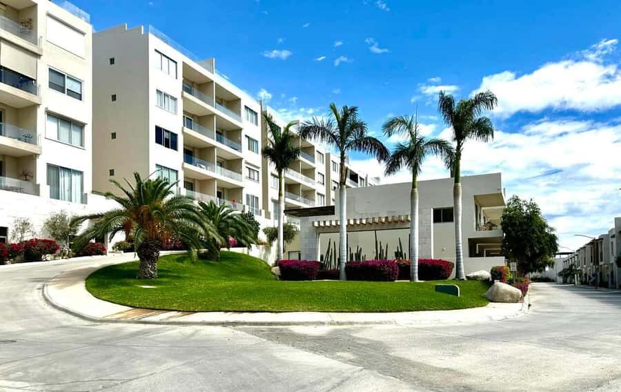 Los Cabos: Real Estate Tour with Welcome Drink and Coffee - Detailed Breakdown of the Experience