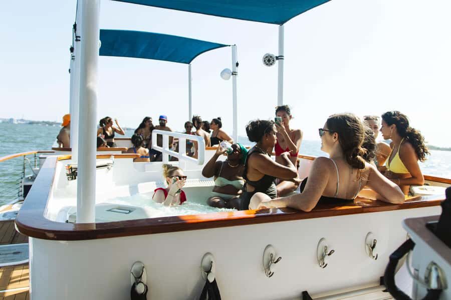 Luxury Hot Tub Boat Around NYC & Statue Private Tub up to 10 - Frequently Asked Questions