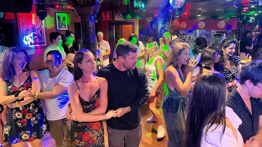Mango's Miami: Salsa Lessons, Mojitos, Bites & Live Music - A Detailed Look at Mango’s Miami Experience