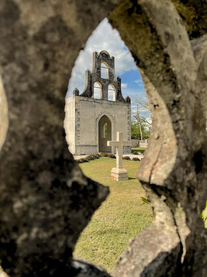 Merida: Hacienda Kampepen & Cenotes with Lunch & Pickup - A Deep Dive into the Hacienda Kampepen & Cenotes Tour