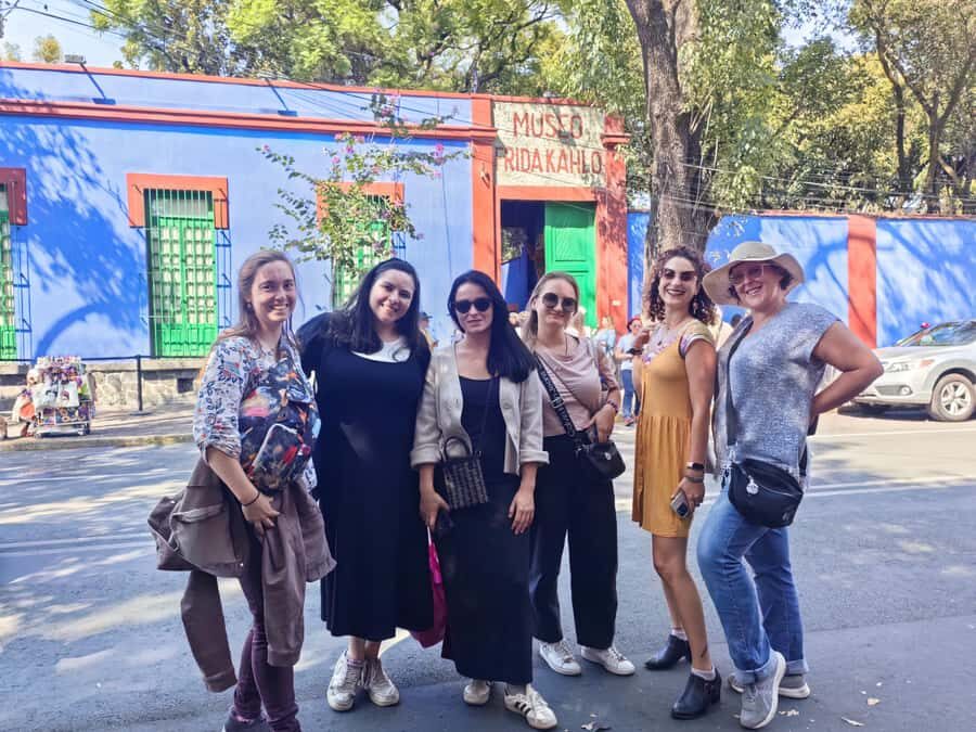 Mexico City: Coyoacán Tour, Frida Kahlo Museum & Breakfast - A Close Look at the Coyoacán Tour Experience