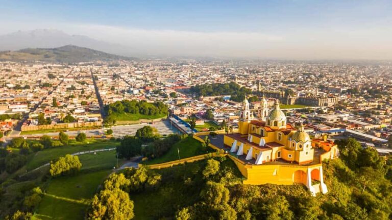 Mexico City: Discover Puebla, Cholula, and Tonantzintla on a city tour - The Charm of Puebla’s Historic Center
