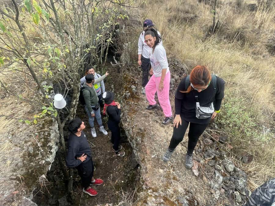 Mexico City: Guided Tour of the Caves of an Inactive Volcano - An In-Depth Look at This Unique Tour