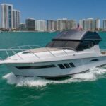 Miami: Exclusive Yacht Charters - An In-Depth Look at the Miami Yacht Experience