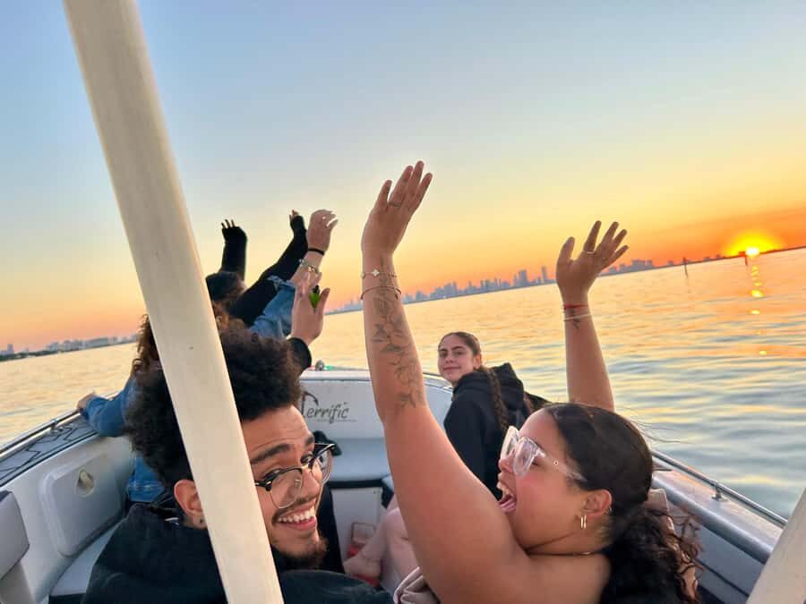 Miami: Private Sunset Boat Tour with Bottle of Champagne - The Experience in Depth