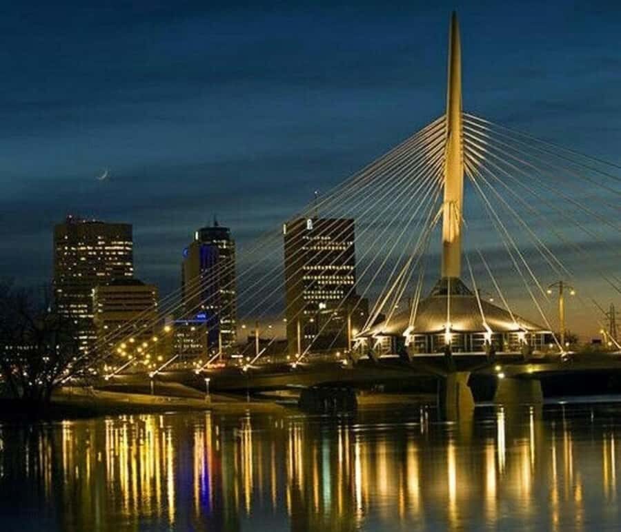 Milwaukee : Best Street Food Tour With A Local Guide - Practical Details and What to Expect