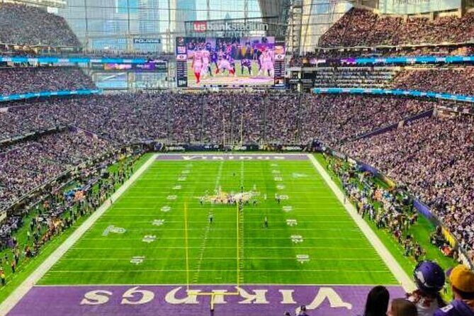 Minnesota Vikings Football Game at US Bank Stadium - A Detailed Look at the Vikings Game Experience