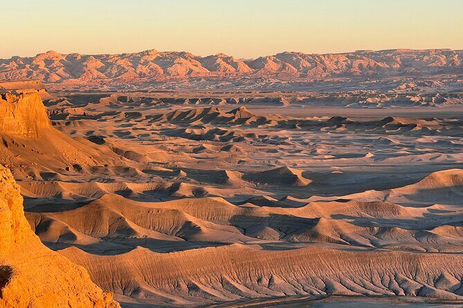 Moonscape Overlook and Bentonite Hills Half Day Private Tour - Transport, Timing, and Logistics