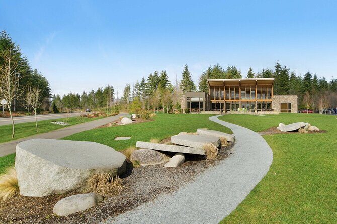 Mount Rainier Photo Tour with Private Sprinter Transport - An In-Depth Look at the Mount Rainier Photo Tour