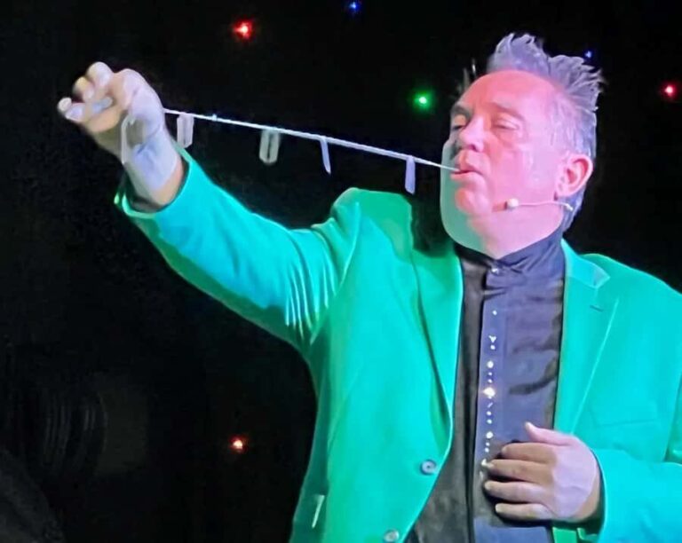 Myrtle Beach Mall: Magic & Comedy Show by Michael Bairefoot - The Itinerary: What to Expect