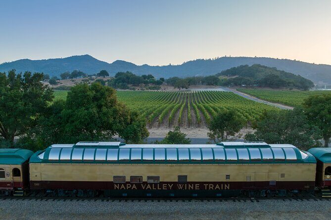 Napa Valley Wine Train Vista Dome Dinner Car - Key Points