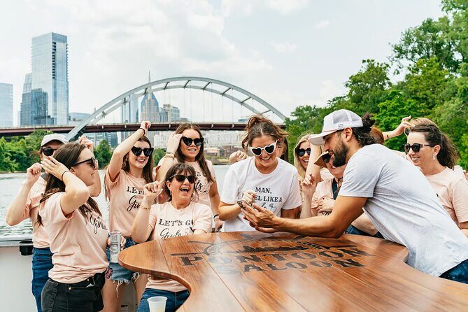 Nashville Pontoon Party Cruise Downtown on River - A Full Review of the Nashville Pontoon Party Cruise