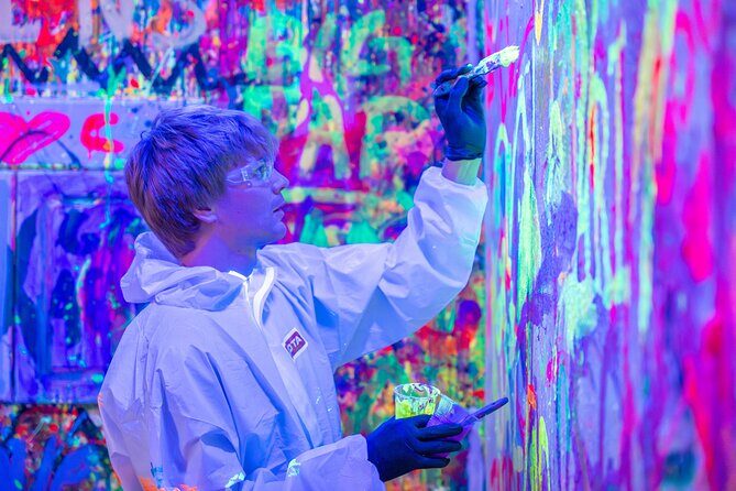 Neon Paint Therapy Experience - Why This Experience Resonates