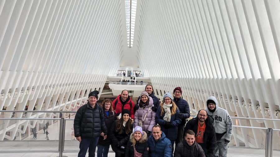 New York City: Brooklyn Bridge and Manhattan Guided Tour - In-Depth Review: Walking Through NYC’s Sights with a Local Touch