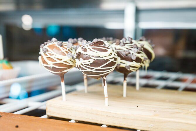 New York Private Chocolate and Dessert Walking Tour - What to Expect