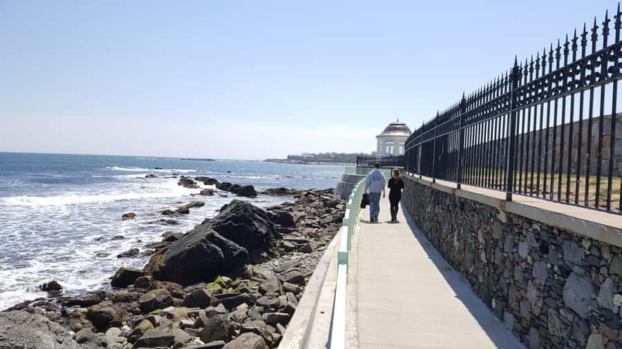 Newport: Cliff Walk Guided Tour - Practical Details and Tips