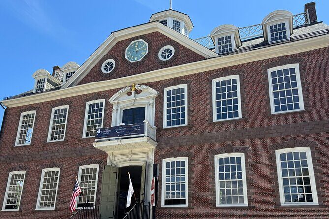 Newport Colonial History: A Self-Guided Tour Off the Beaten Path - Who Will Enjoy This Tour?
