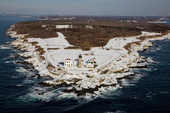 Newport Winter Wonderland Helicopter Tour - Who Should Consider This Tour?