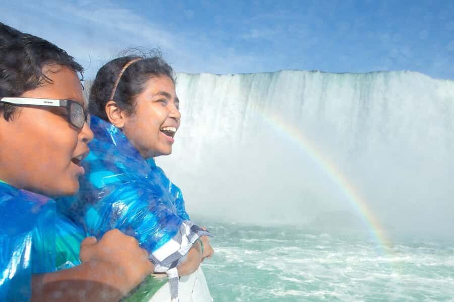 Niagara Falls, USA: Illumination Tour with Maid of the Mist - Who Will Love This Tour?