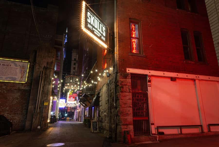 Nightmare & Hauntings of Music City Nashville Ghost Tour - A Deep Dive into the Itinerary