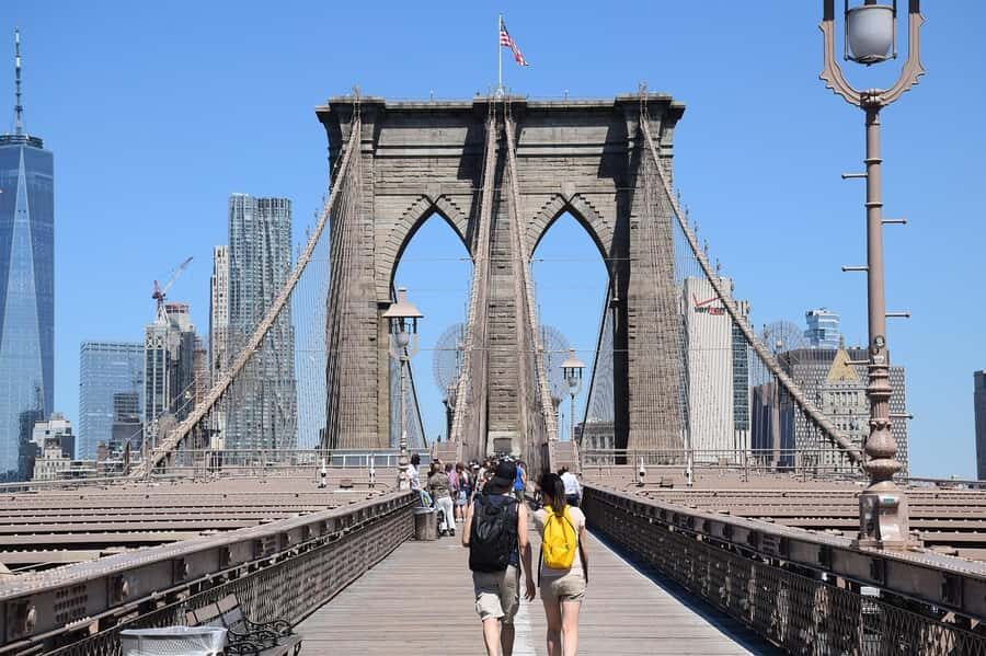 NYC: Brooklyn Bridge, Statue of Liberty, & Manhattan Tour - The Value of a Guided Walk in NYC