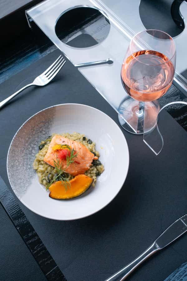 NYC Bustronome Gourmet Sightseeing Dinner Tour Panoramic Bus - Who Will Love This Tour?