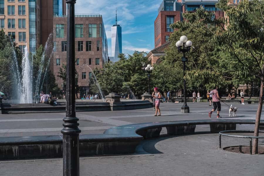 NYC | French guided tour Greenwich Village through Chinatown - A Deep Dive into NYC’s Neighborhoods with a French Guide