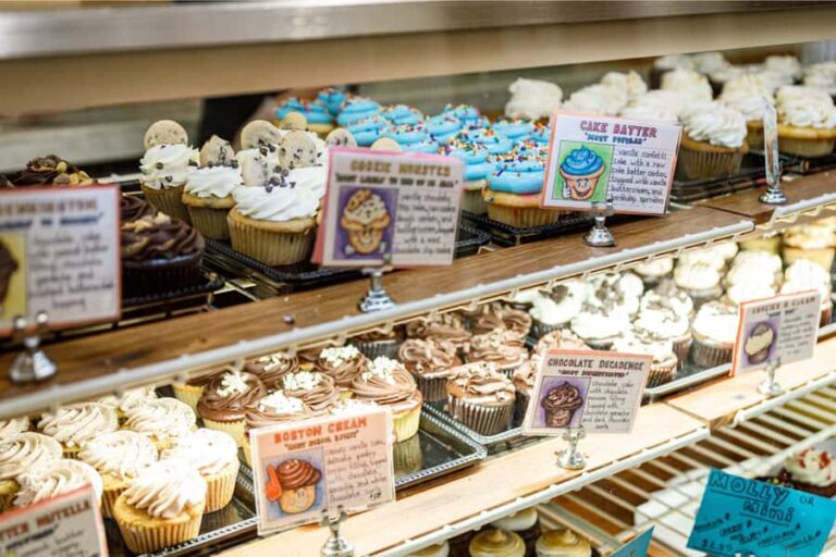 NYC: Greenwich Village Galentine's Day Cupcake Tour - Who Will Love This Tour?