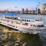 NYC: Tall Ships Parade of Sail, July 4th Buffet & Open Bar - FAQ