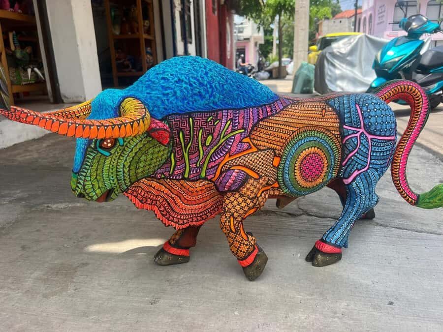 Paint your Alebrije in Huatulco - The Value of the Alebrije Painting Workshop