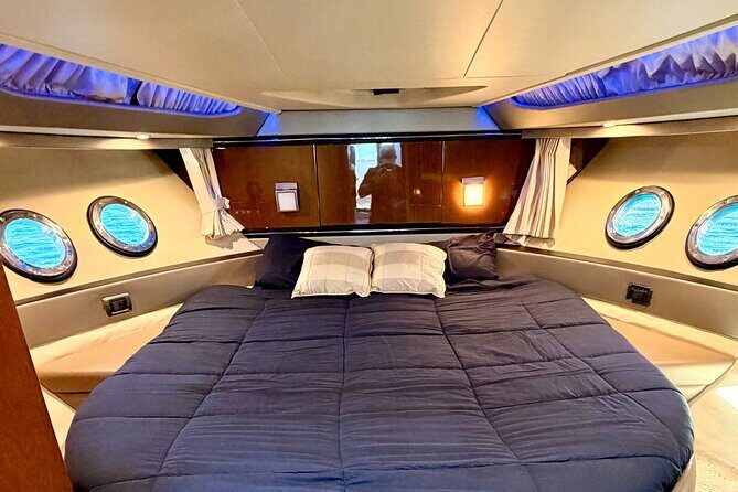 Palm Beach Luxury Yacht Cruises - A Closer Look at the West Palm Beach Sunset Yacht Cruise